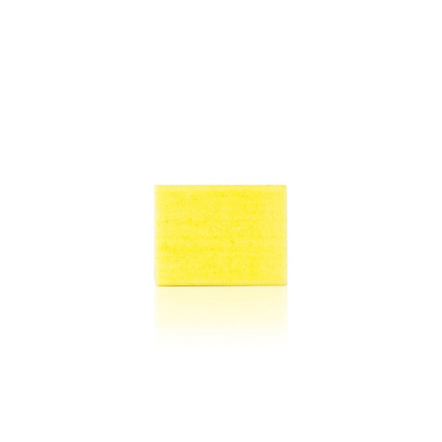 Strengthening and Illuminating Solid Shampoo mini size 15g