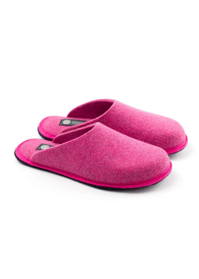 FUCHSIA Holi slippers in natural wool felt